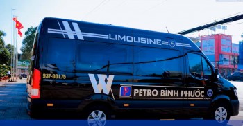 Dòng xe Limousine 9 chỗ ngồi siêu víp, có chức năng Massage tự động, êm ái, không hôi xe.